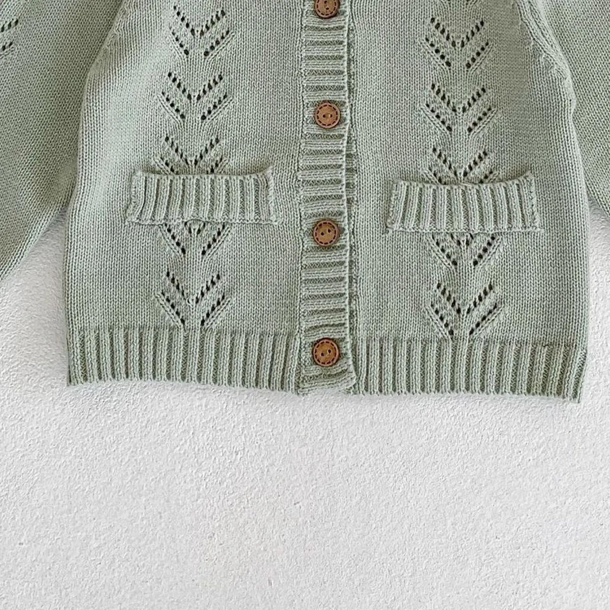 Instagram Spring and Autumn Wear 0-3 Year Old Baby Sweater New Fashion Item Solid Color Sweater Versatile Cardigan Hollow Knitte