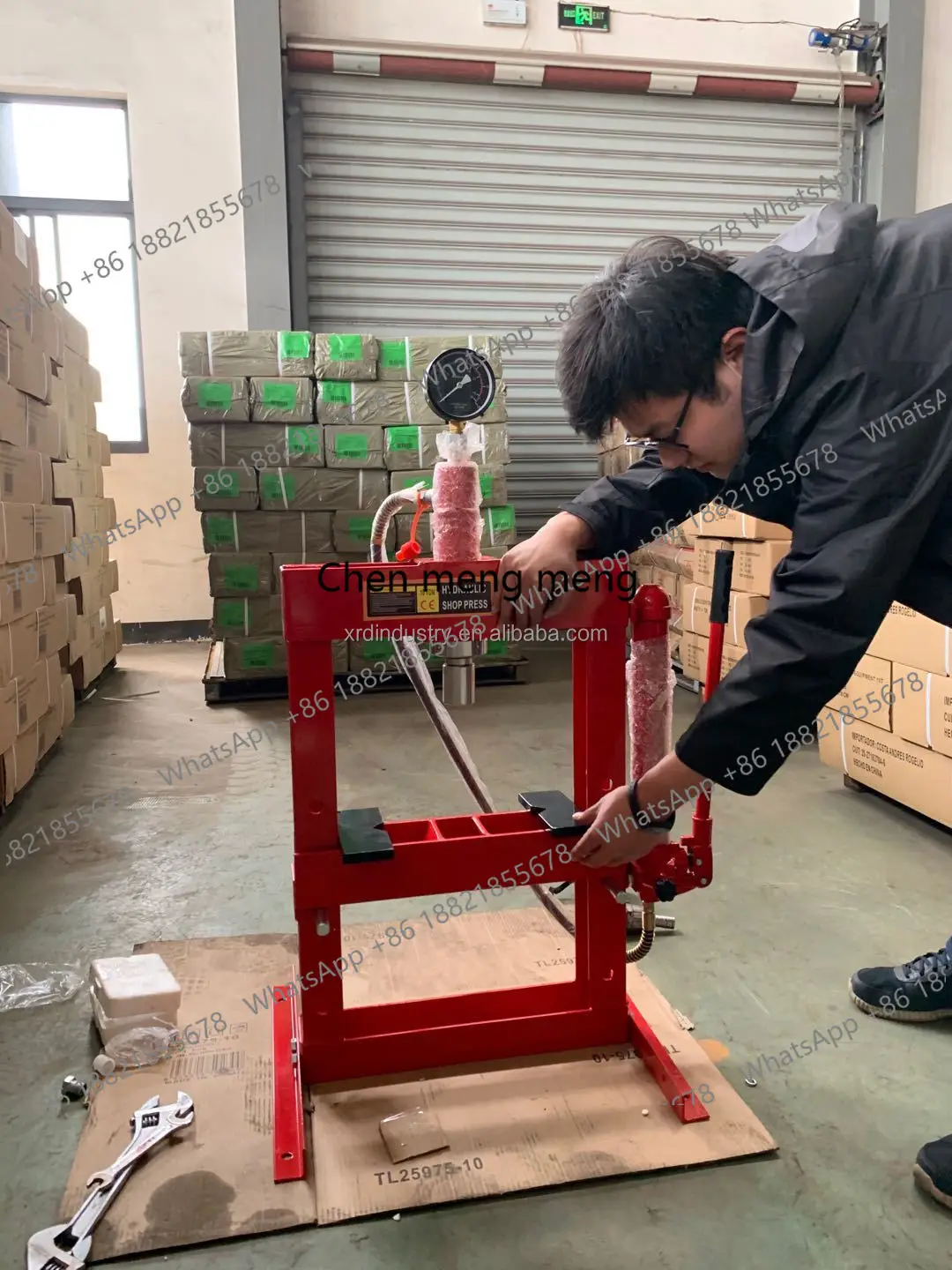 

Гидравлический пресс для мастерских на 10 тонн с ручным насосом, сертифицированный Osate CE, оборудование для автомобилей