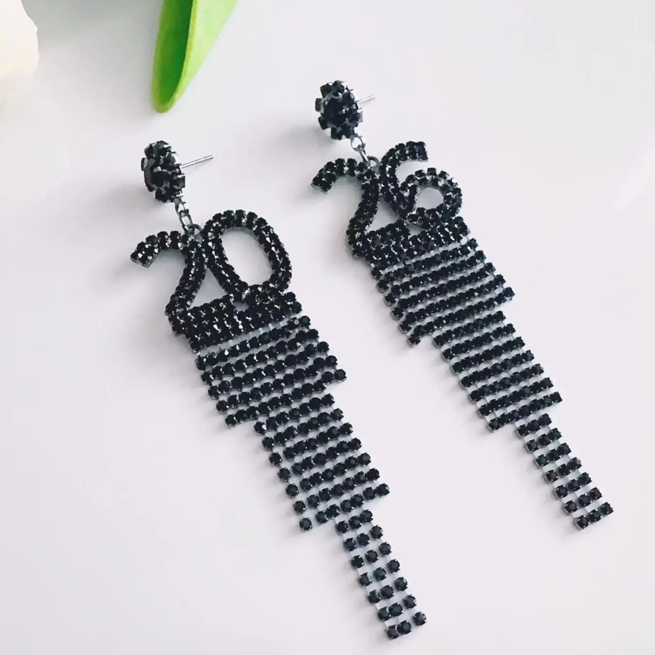 Full Rhinestone Crystal Flower Number 2026 long-sleeve fringe Earrings Near Year Party Gift for Women Christmas