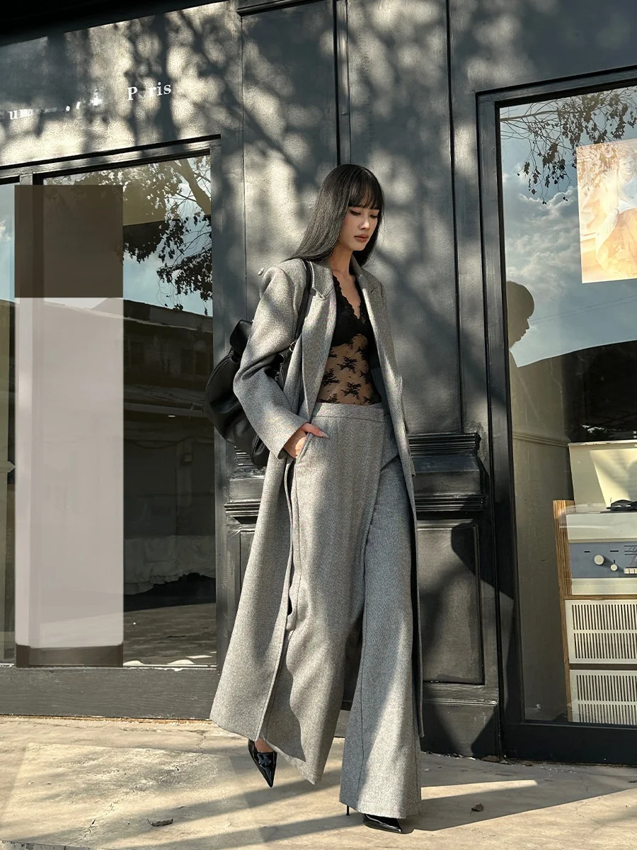 

Костюм из двубортного шерстяного пальто и брюк с широкими штанинами для женщин, длинные повседневные брюки, комплект из двух предметов от Venui Winter Fashion