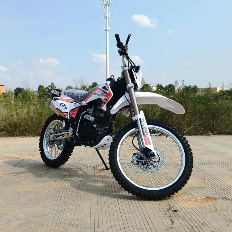 Motociclette fuoristrada da 250 cc per adulti Motoslitta e bici da cross senza spazzole di grandi dimensioni con binari in gomma per la guida sulla neve e allo sporco