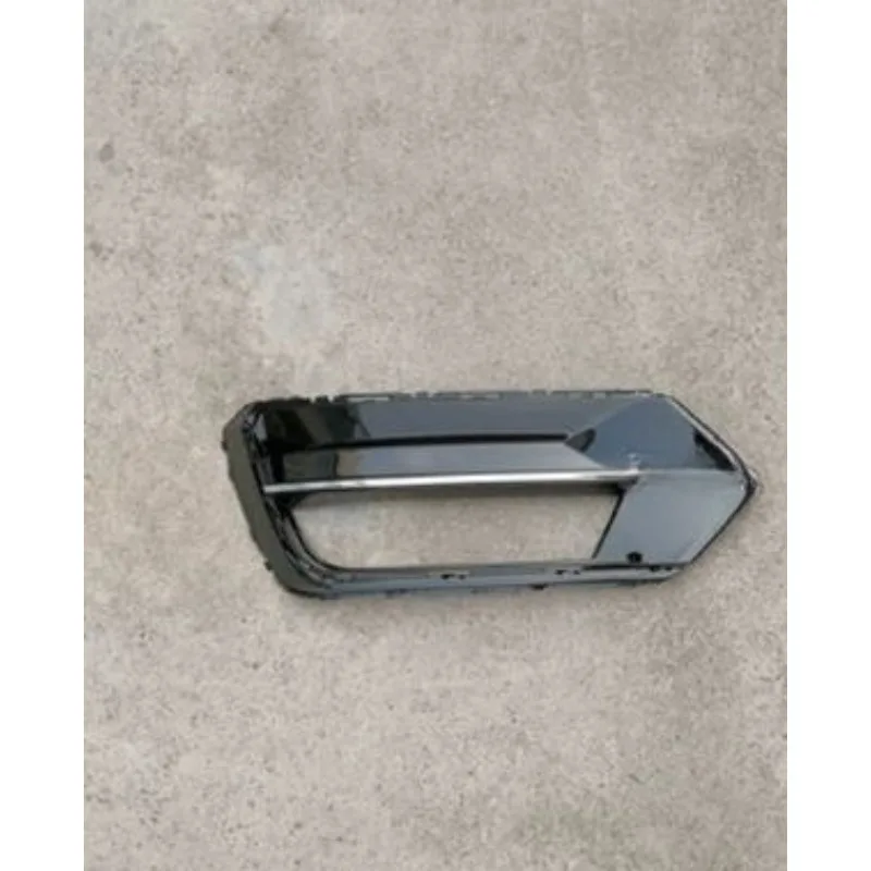 For ‌Volkswagen Magotan Rline  2017 2018 Front  Fog Lamp Frame Modification Imported Weilan Sports Edition