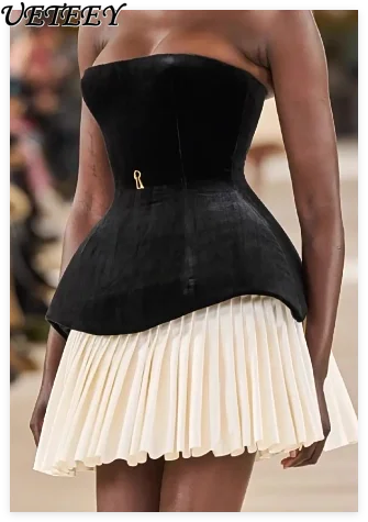 

2025 Winter French Retro Hepburn Style Padded Waist Slimming Velvet Dress Ladies Ruffled Patchwork Versatile Tube Dress Party