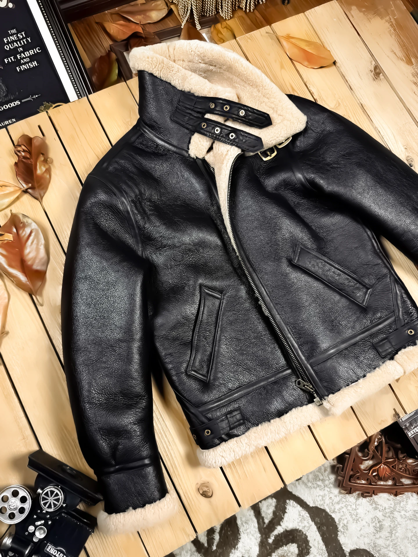 جاكيت رجالي شتوي دافئ سميك 100% من الفرو الحقيقي. B3 من جلد الغنم الطبيعي مع معطف من الصوف. شيرلينغ أصلي عالي الجودة