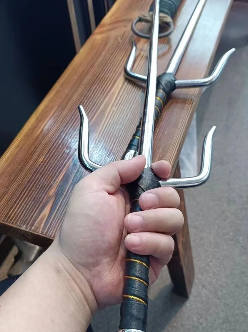 Steel Weaponary Kung Fu Short Fork Martial Arts Ten Hands Iron Ruler Empty Hand Martial Arts Double Pronged Steel Fork