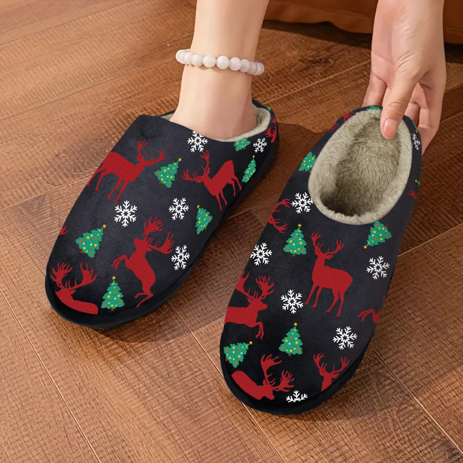 

Christmas Gifts, Elk & Christmas Tree Indoor/Outdoor Slippers, Soft Memory Foam House slippers, Comfy Fuzzy House Shoes