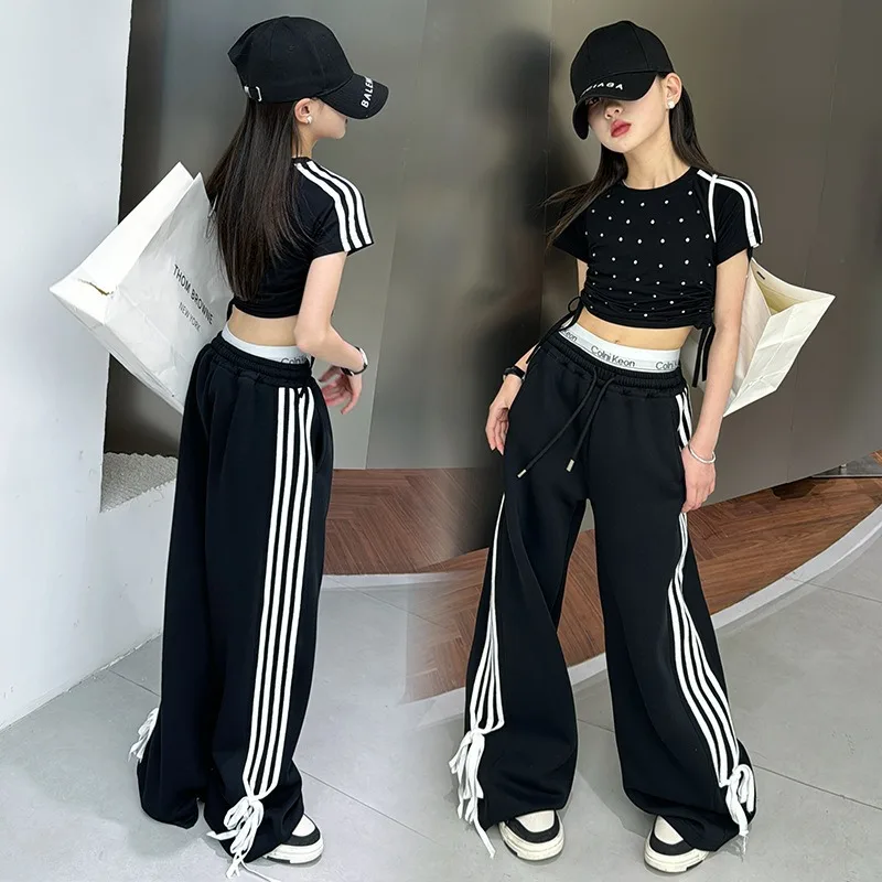 Girls Spring and Summer Set 2024 New Bright Short-sleeved T-shirt Casual Sports Pants Two-piece Jazz Dance Performance Wear