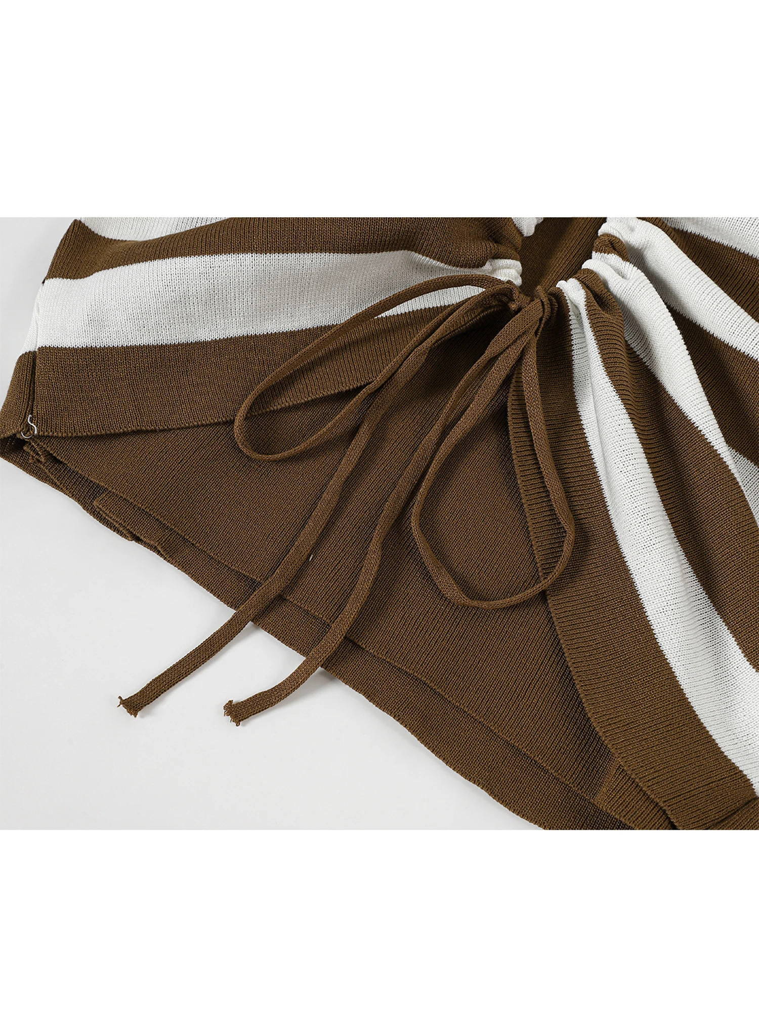 المرأة البني محبوك تي شيرت Y2k Gyaru المحملة الأعلى خمر 90s الجمالية طويلة الأكمام مخطط تريكو تي شيرت 2000s الملابس الخريف