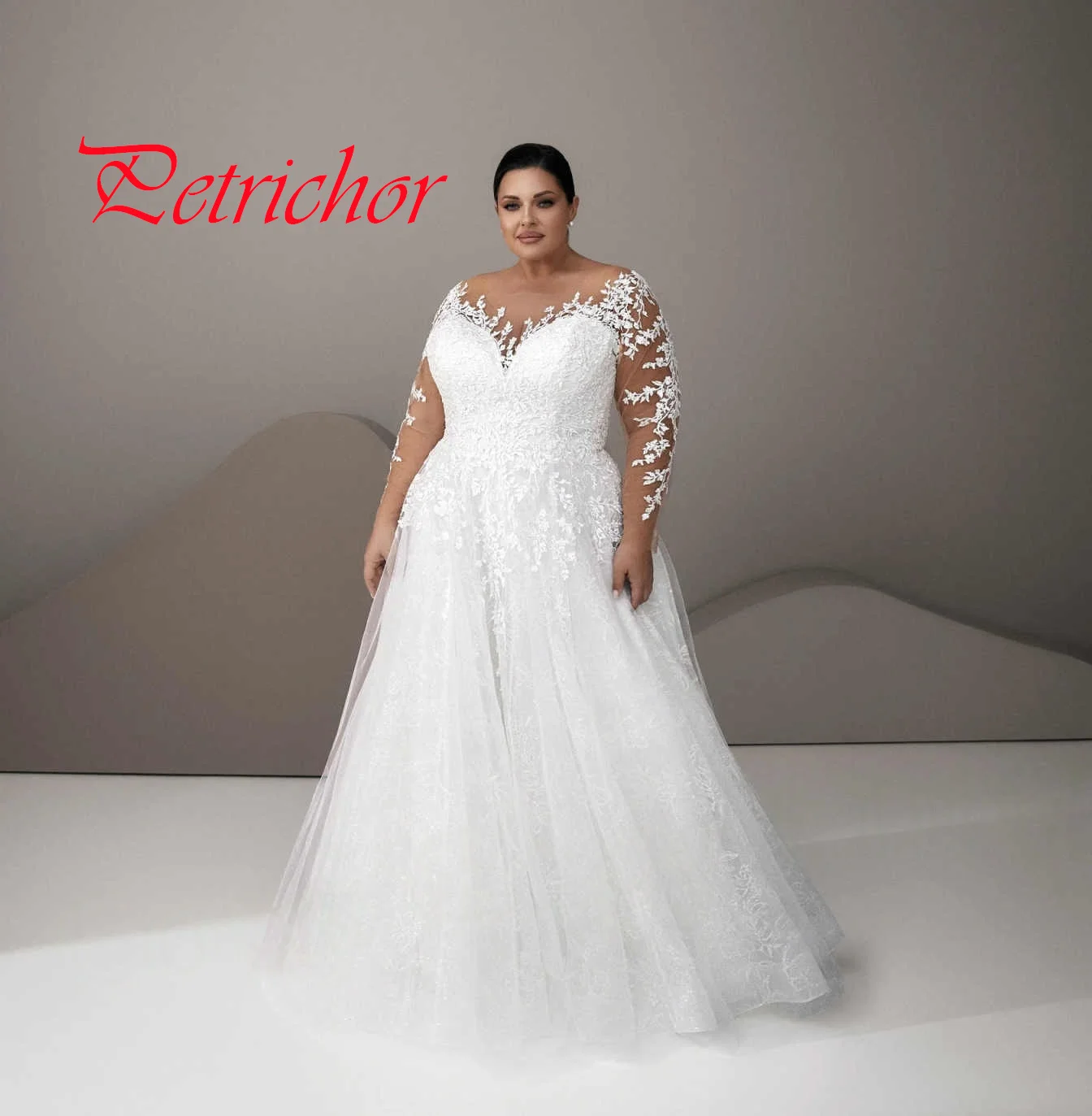 

Customized White Long Sleeves Embroider Wedding Dress V-neck Tulle High Quality Soft Bridal Gowns Vestido De Novia Romantic