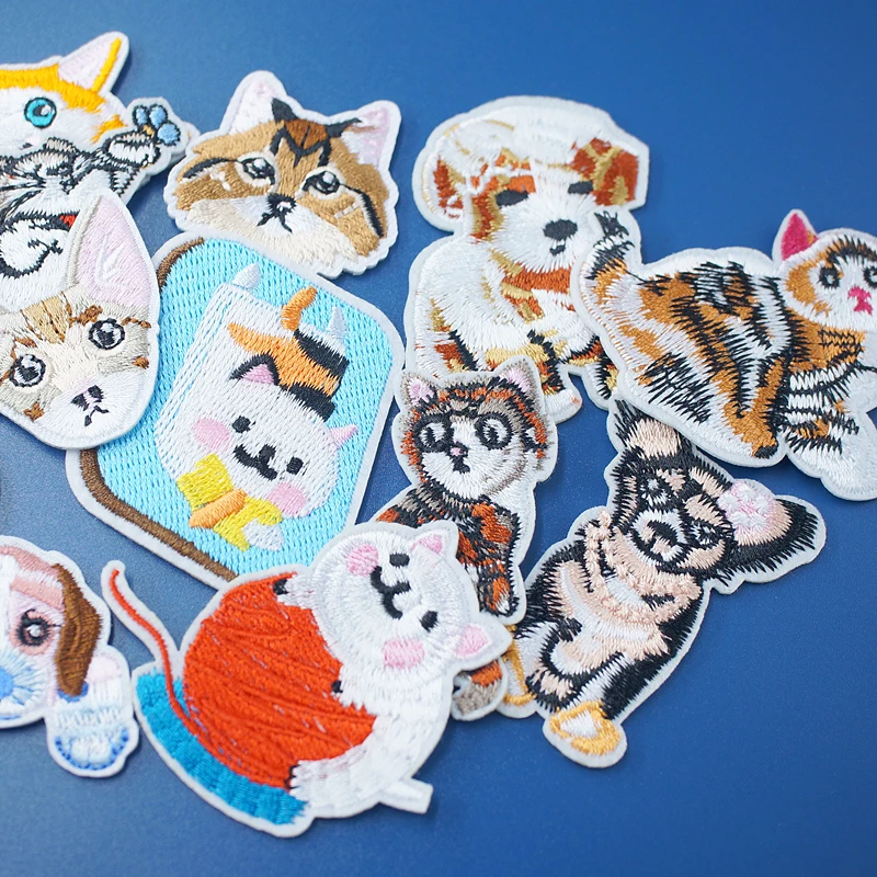 Cat Fashion DIY Patches Cute Animal Embroidery For T-Shirt Iron On Child Kids Appliques Clothes Jeans Stickers Badges Dog