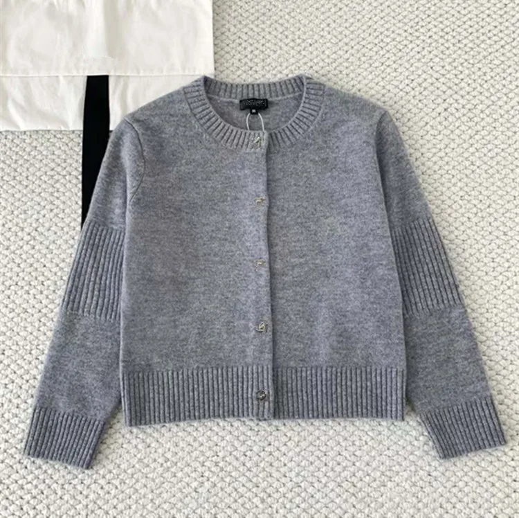 

Customization European women's fashion 2026 summer new collection Long-sleeved cashmere knitted cardigan sweater