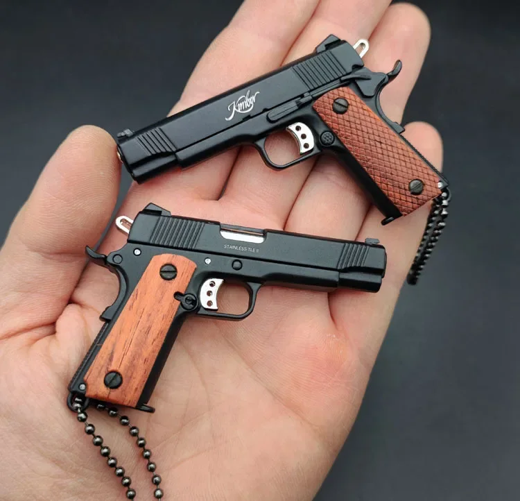 1 pçs 1:3 mini kimber 1911 arma pistola brinquedos modelo em miniatura chaveiro metal cheio escudo liga presente brinquedos (não pode atirar) (sem caixa)