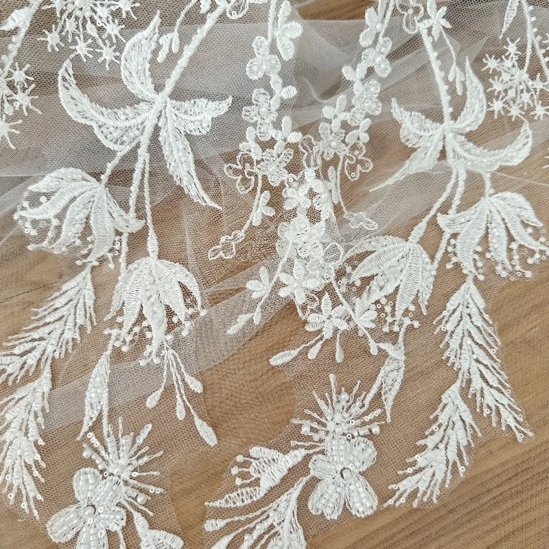 1 Pair of Beaded Lace Matching Floral Net Embroidery Lace Flower Headbands for Elegant Look