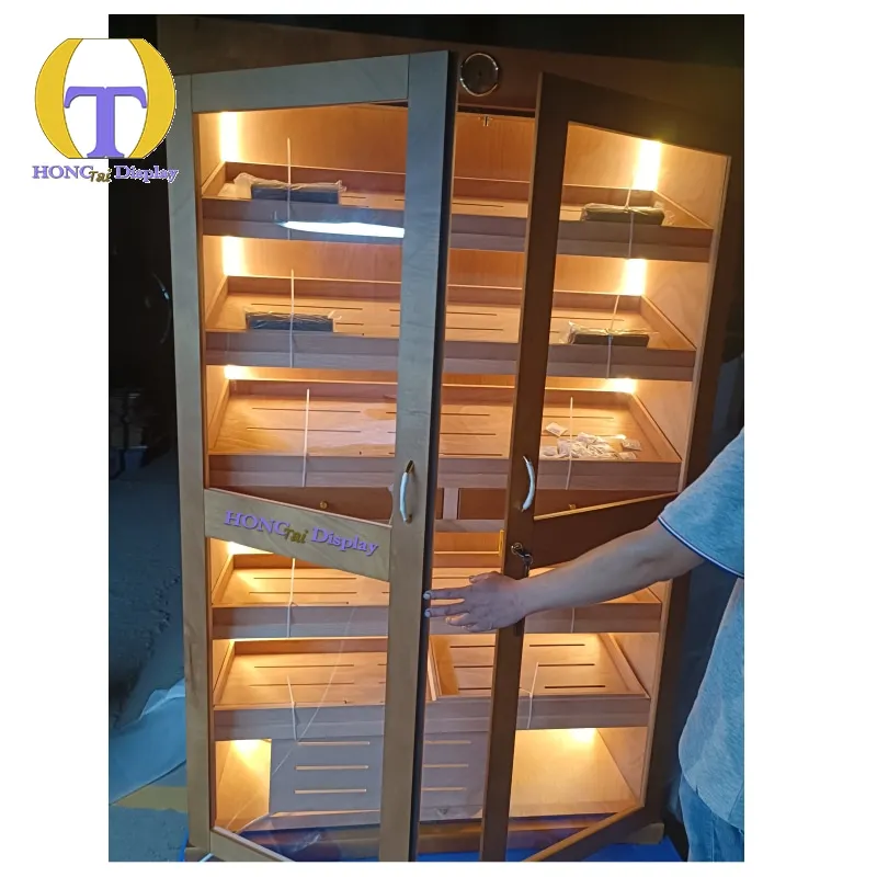 Custom.Customized Super High Quality Modern Luxury Design Zigarrendisplay Humidor Vitrine mit temperierenden Glastüren
