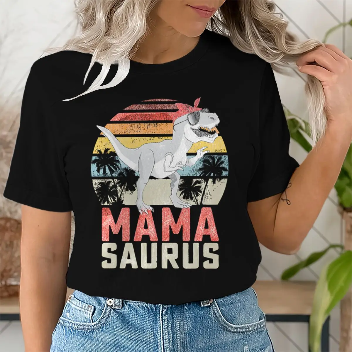 Dinosaur Mama Saurus T-shirts Retro Sunset Print Women's Tshirts Short Sleeve Crewneck Fun Mothers Day Tees Gifts