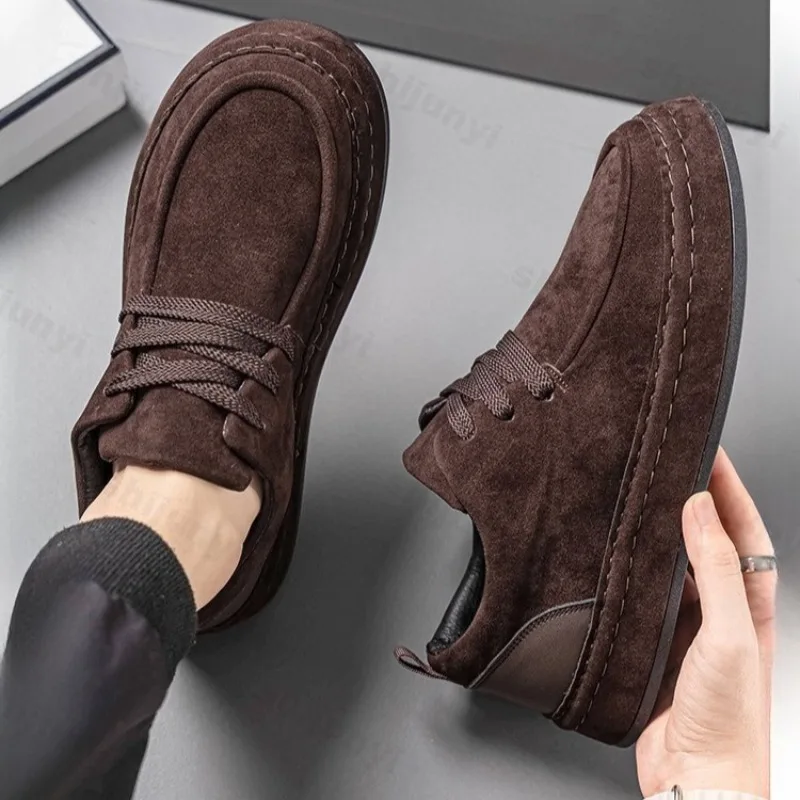 

Осень 2023, новая мужская повседневная спортивная обувь с лаконичным дизайном, модные трендовые универсальные удобные нескользящие кроссовки на платформе