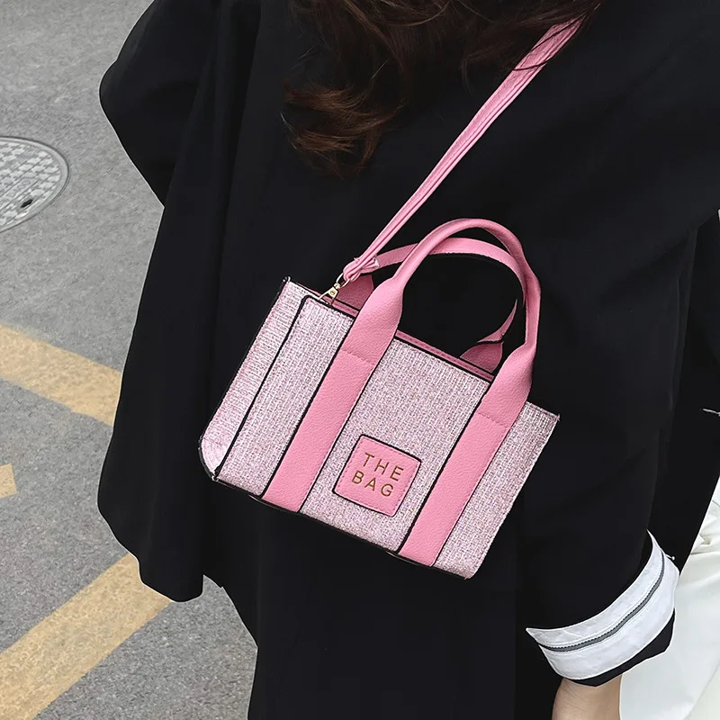 

2025 Spring Trendy Shoulder Bag Stylish Niche Design Crossbody Purse for Women Spacious Commuter Square Bag Fashionable