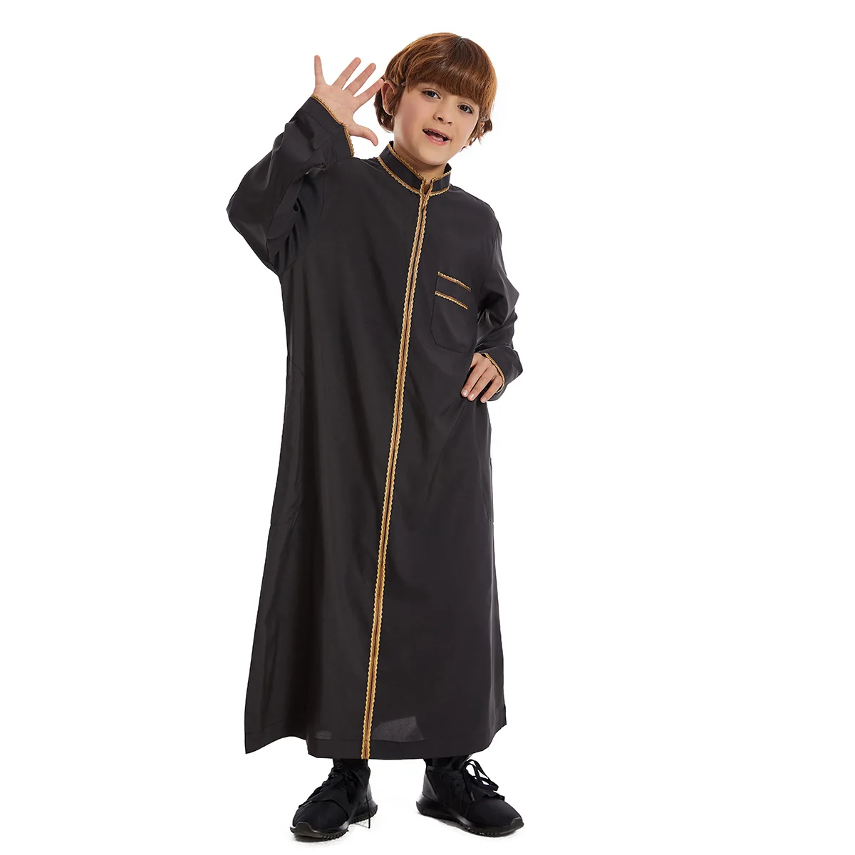 

Arab Teenage Boys Embroidered Robes Long Sleeved Islamic Clothing Middle Eastern Traditional Dress for Kids