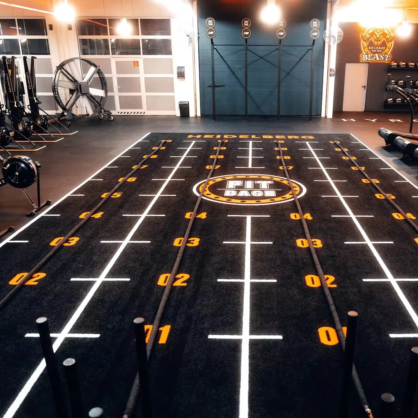 

Colorful Multi Use Fitness Artificial Grass Turf Flooring Sprint Track