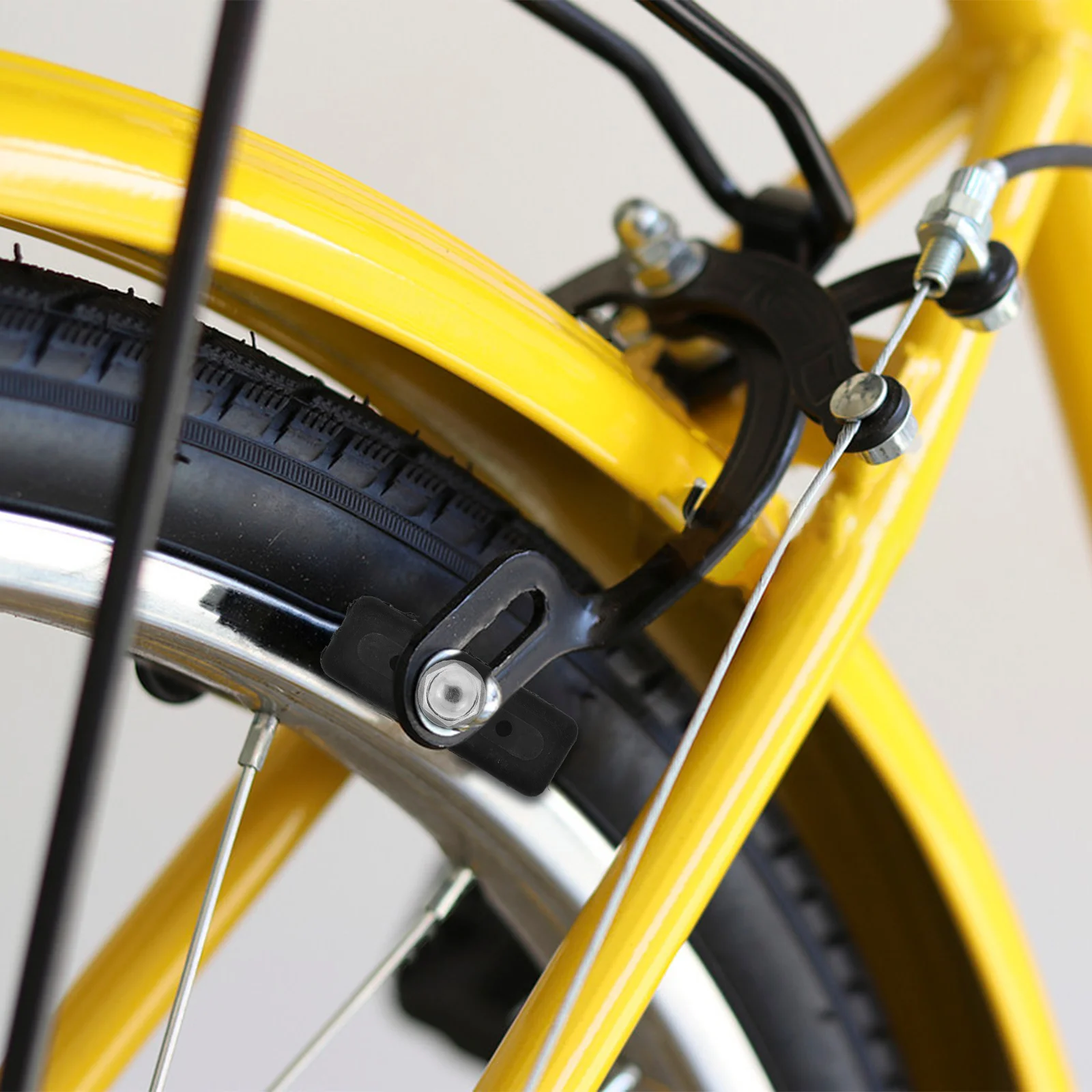 

4Pcs Bike Brake Pads Durable Heat-Resistant Metal Rubber Parts for Mountain Bike Disc Brake Replacement