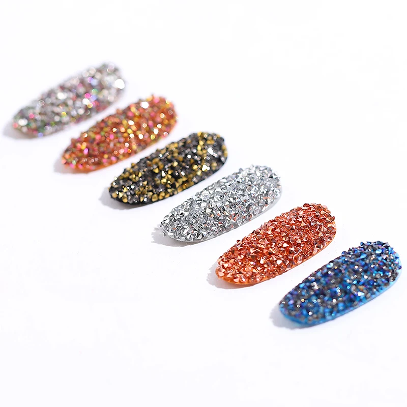 ลูกปัดคาเวียร์ทันสมัยการออกแบบที่ไม่ซ้ำกันสีทองเงินใช้งานง่ายอุปกรณ์ทำเล็บมือทำเล็บมีเสน่ห์เล็บแฟชั่น DIY