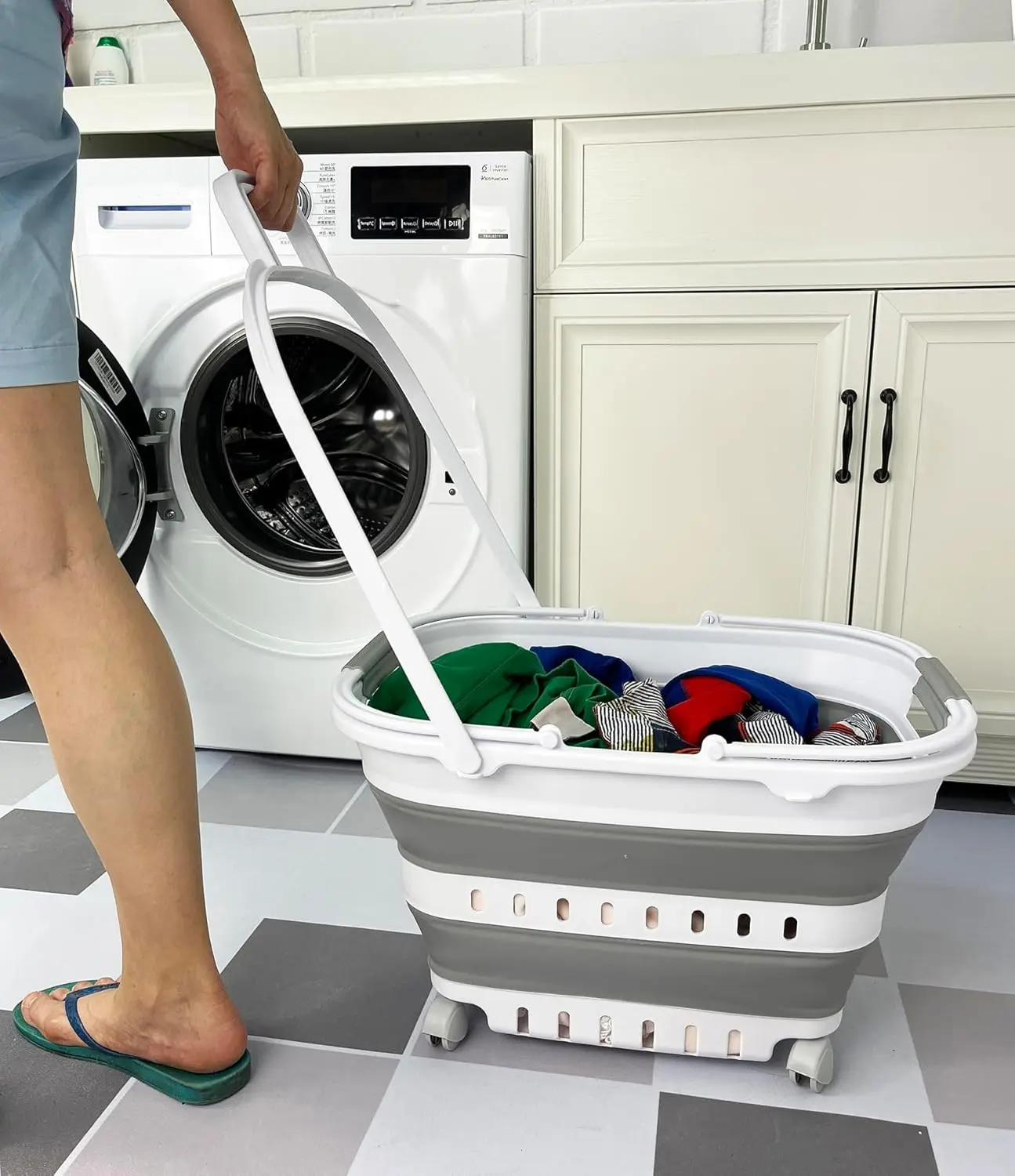 سلة غسيل بلاستيكية قابلة للطي سعة 35 لتر (9.24 جالونًا) بمقبض وعجلات - حاوية تخزين منبثقة قابلة للطي/تنظيم #6