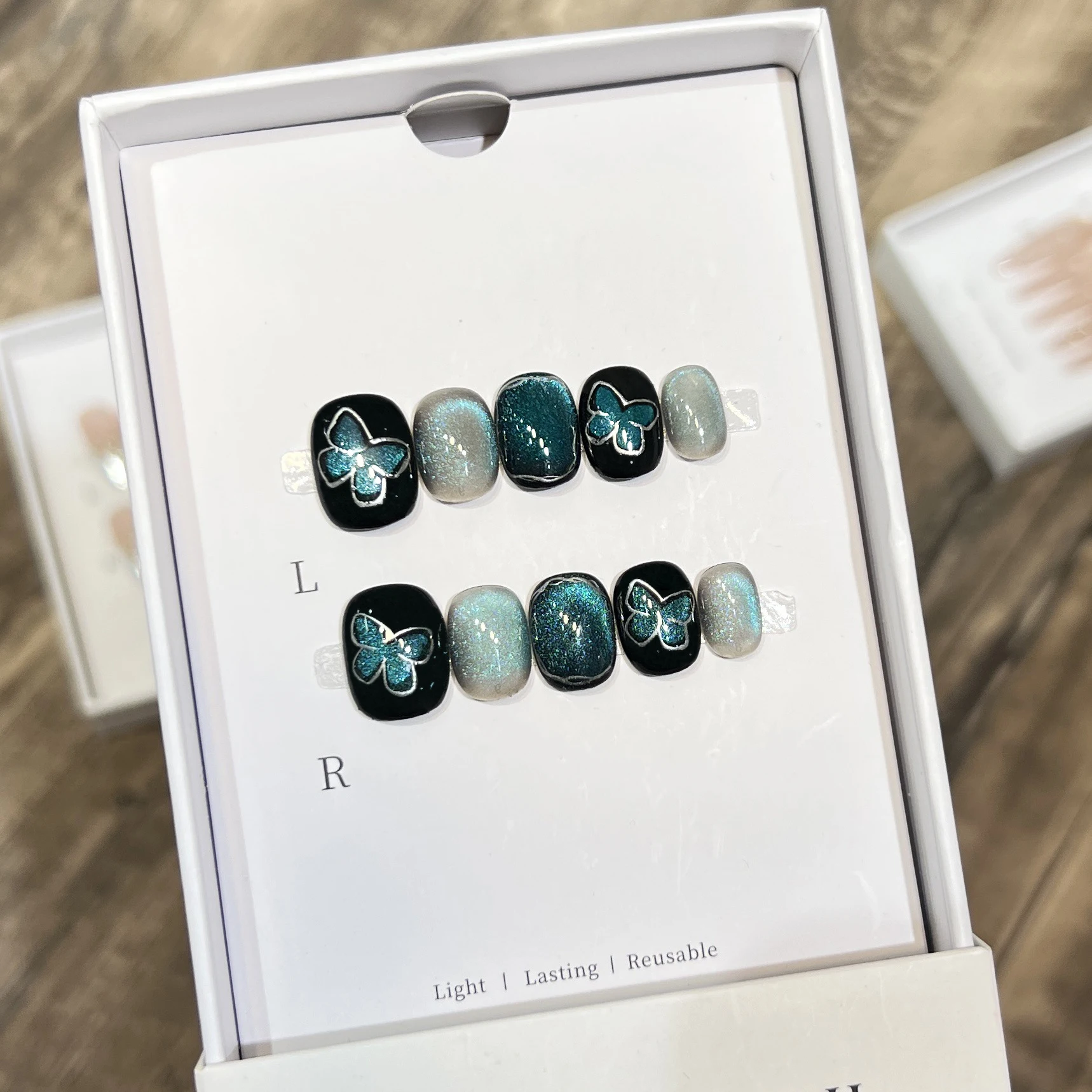 10 Uds. De uñas postizas hechas a mano, cortas, dulces, frescas, coloridas, intermitentes, para mujeres, uñas usables extraíbles, uso diario, punta de uña