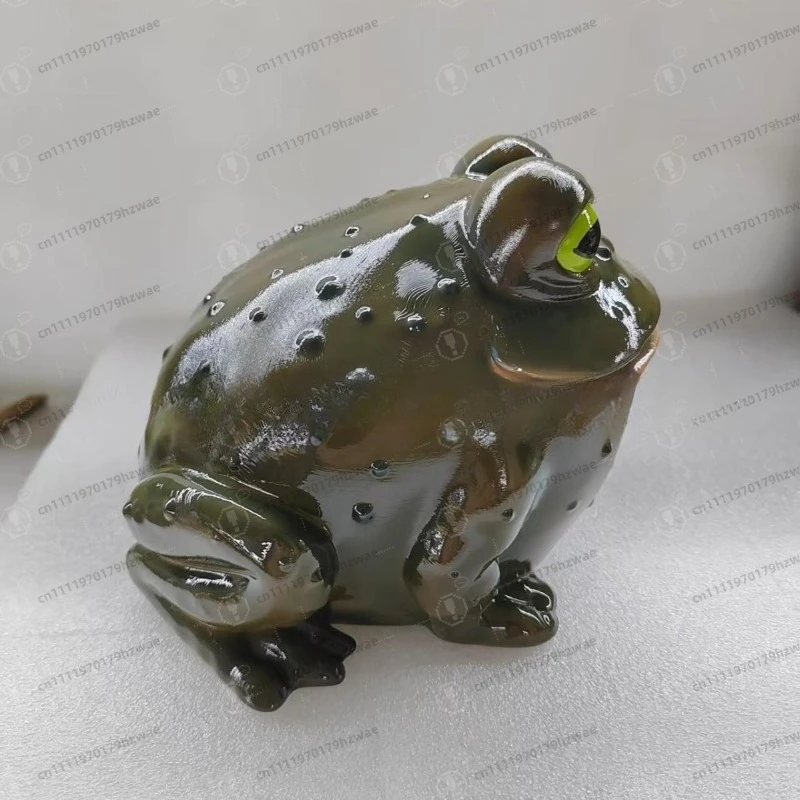 

Funny Toad Tissue Holder Creative Bathroom Toilet Paper Roll Holder Resin Animal Decor