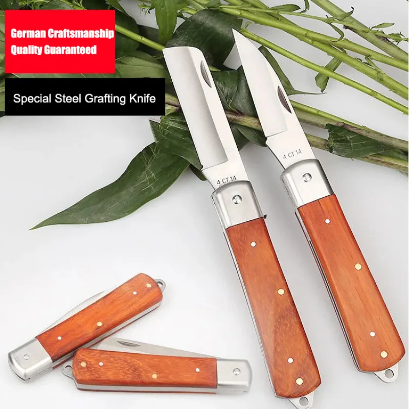 

Садоводы используют складные инструменты для обрезки деревьев, для прививки саженцев и плодовых деревьев.