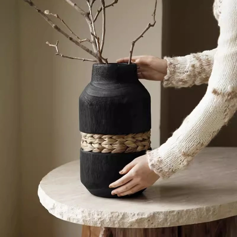 

Retro new Chinese carbonized wood black vase ornament model room homestay dried flower arrangement device