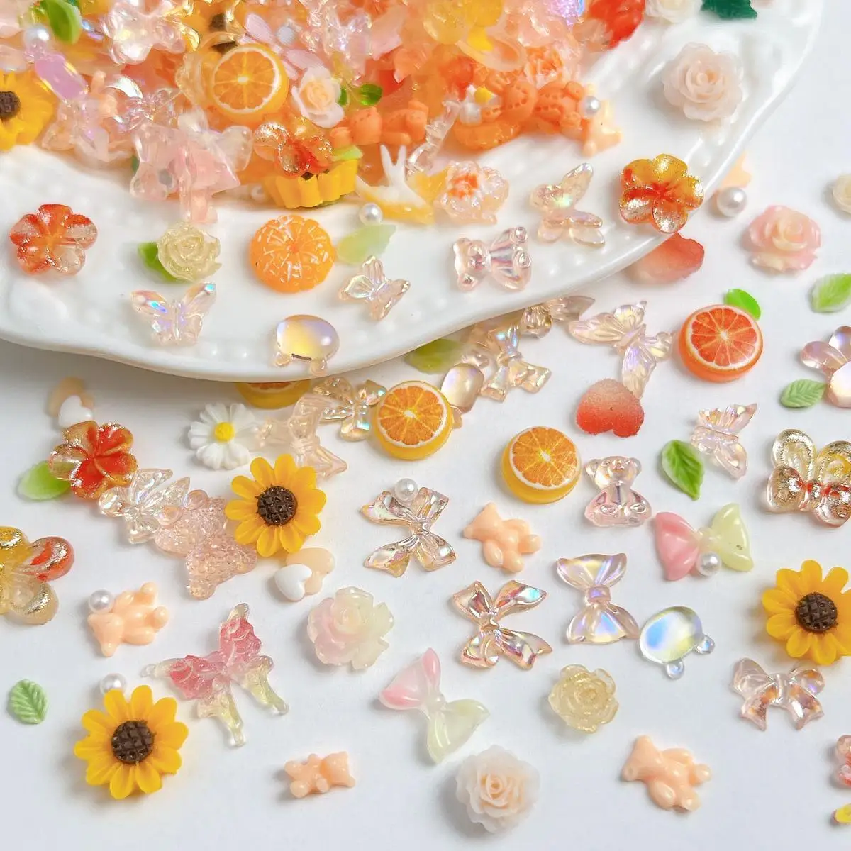 Random Mixed Orange Nail Art Decoration Resin Multiple Styles Flowers Bows Bears Oranges Nail Charms Supplies For Manicure DIY