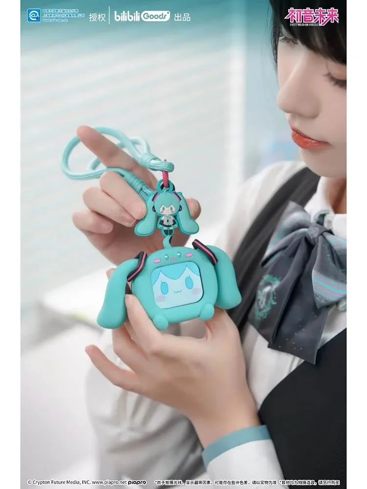 Bilibili Hatsune Miku CUBE FACE LCD Touch Screen Auricolari TWS Confezione regalo Display interattivo Regalo di compleanno Bluetooth