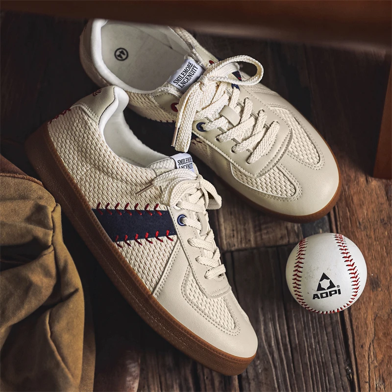 

MadenG Vintage German Training Baseball Shoes for Men White Casual Running Sports Shoes Outdoor Tennis Sneakers Lace-up Trainers