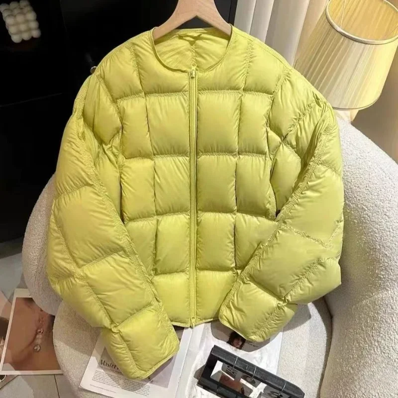 

New Korean Version of Winter 2025 Round Neck Cute Small Square Loose Warm Bread Suit