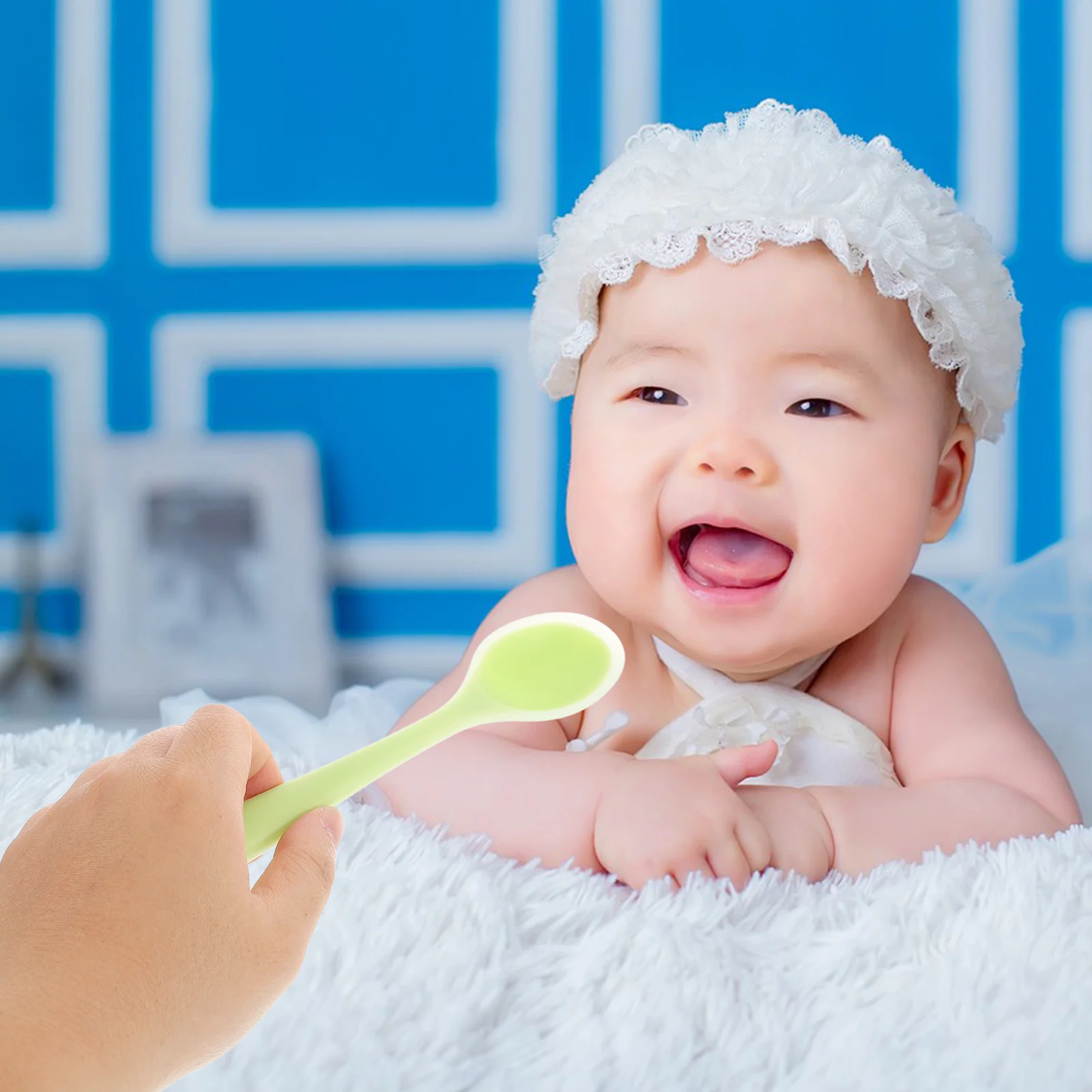 

Baby Silicone Spoon Small Size Soft Tip For Infant Food Rice Paste Soup Fruit Feeding Training Spoons Complementary Eating