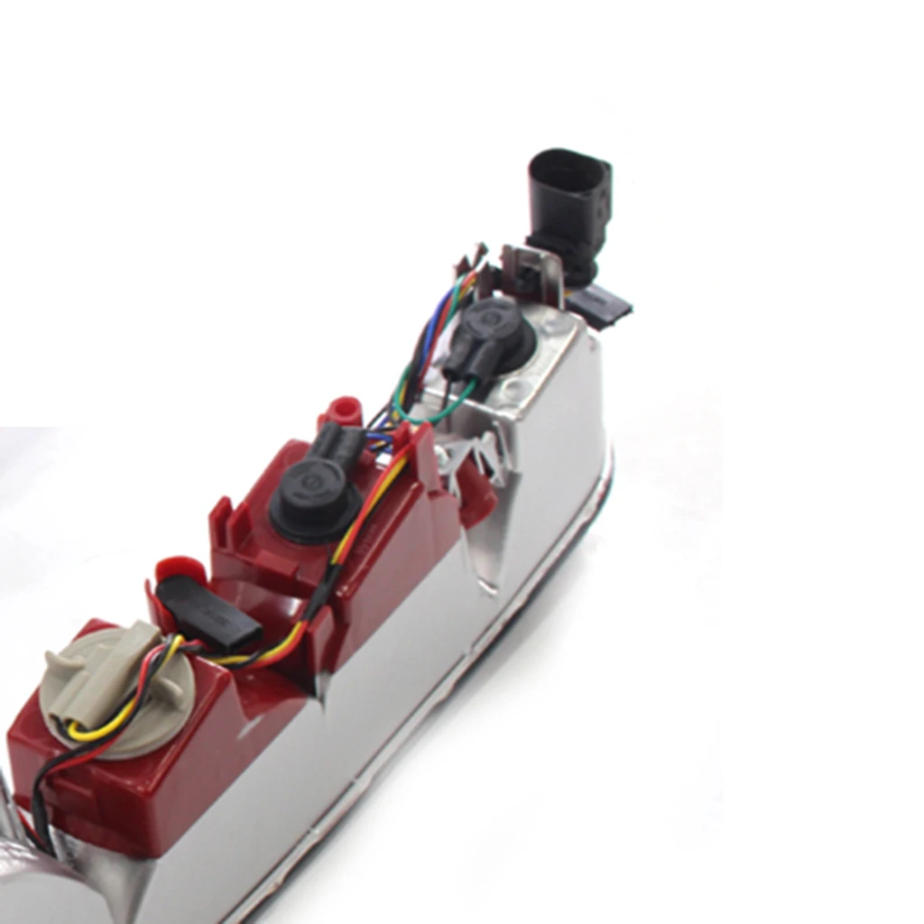 2 szt. Tylne światła zderzaka do Audi Q5 2009-16 Części samochodowe 8R0945096B Dymione czarne Akcesoria motoryzacyjne Części samochodowe do ciężarówek Lampa oświetleniowa