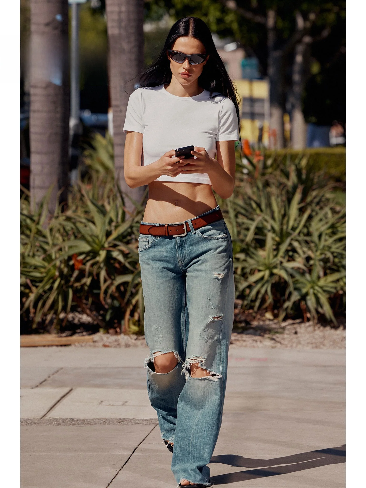 

Женские джинсы-клеш в американском ретро-стиле, выцветшие, с декоративными прорезями, натуральная талия, без стрейча, деним, лето 2026