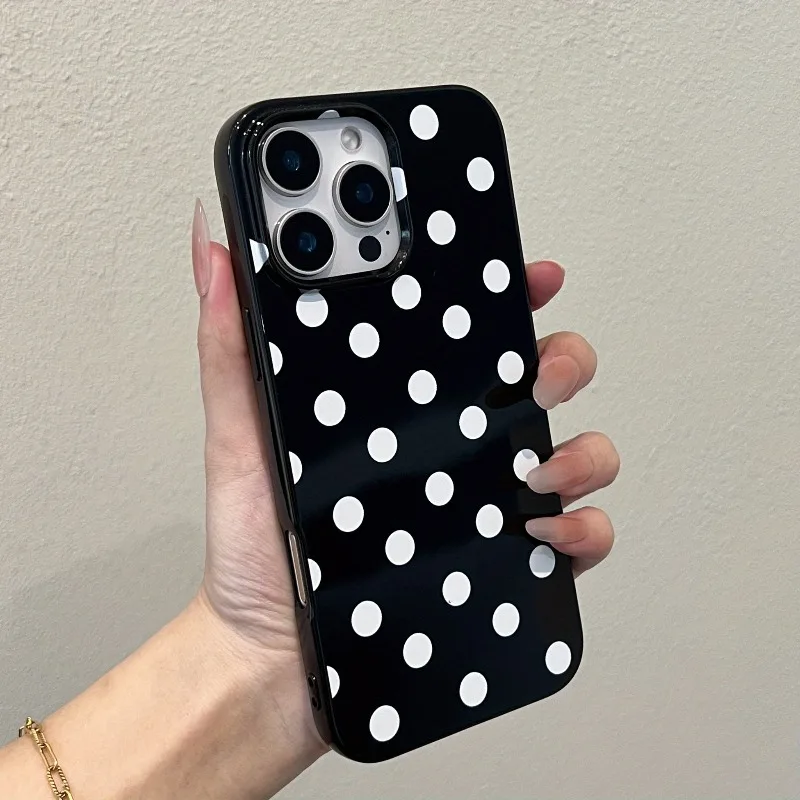 

Simple Fashion Polka Dots Phone Case For iPhone 17 Air 16 15 14 13 12 11 Pro Max 16e 17e XR X XS Max 7 8 Plus Black Soft Cover