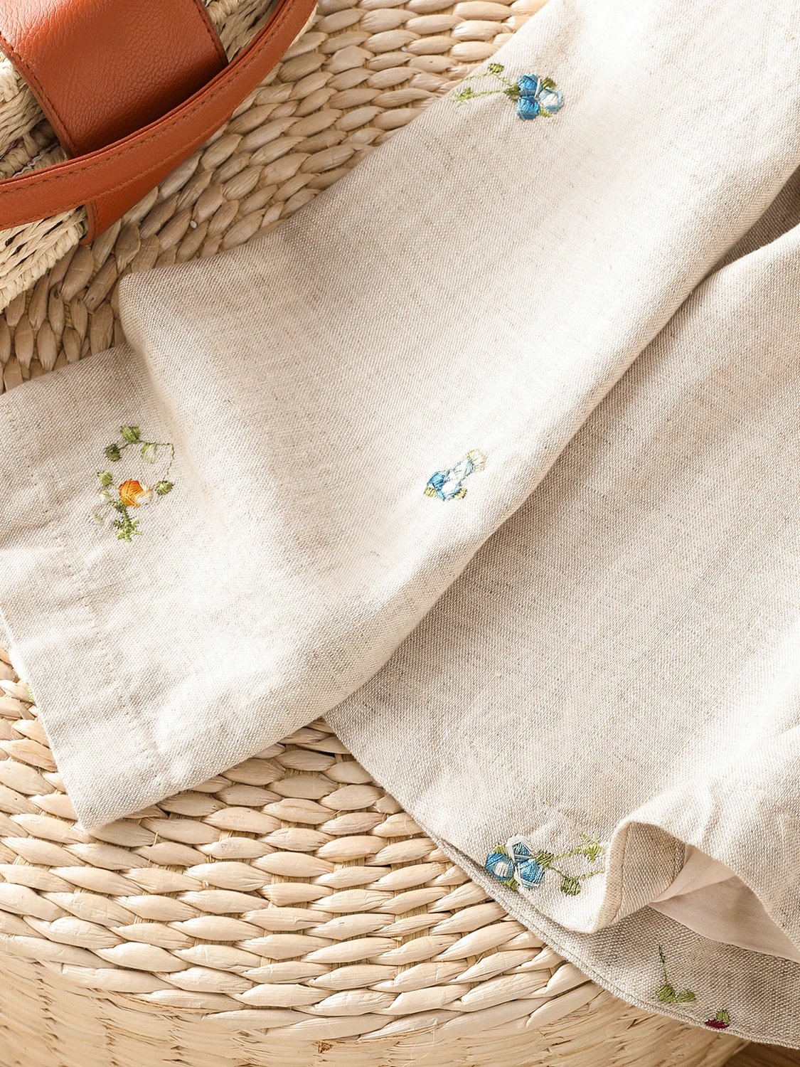 Chińska bluzka damska w dużych rozmiarach, lniana, haftowana, z patchworkowym kołnierzykiem, długa, codzienna, z kwiatowym wzorem, w stylu vintage.