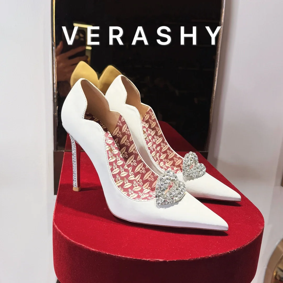 

Red Bottom Shoes Water Diamond Shallow Mouth Pointed White High Heels, Women's Style Elegant Slim Heels Fashion Wedding Pumps