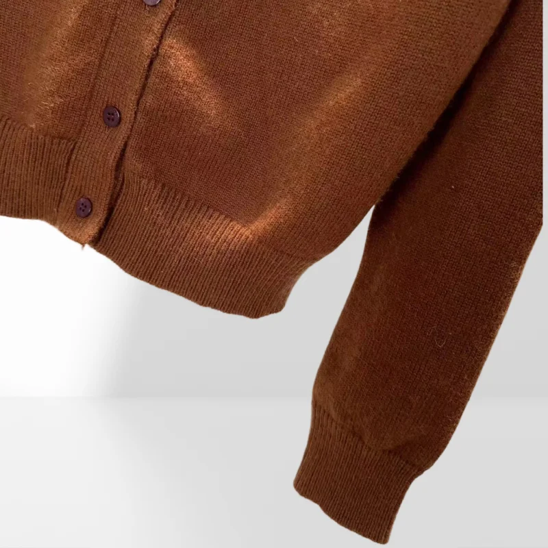 سترة كشمير كلاسيكية فاخرة - تصميم كلاسيكي للأناقة غير الرسمية ملابس تريكو عالية الجودة للارتداء اليومي AI1440