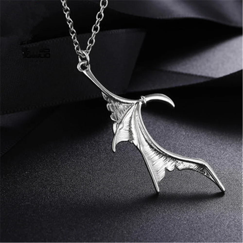 2 Pcs/set Punk Bat Wings Love Couple Pendant Necklace Devil Splice Necklace Adjustable Party Decoration Fashion Adult Jewelry