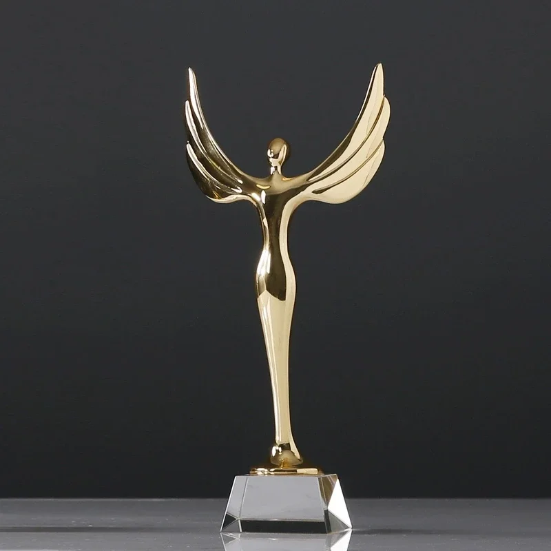 

Customized Metal Angel Glass Trophy Personalized Text Logo Crystal Awards Sports Event Champions Trophy Souvenir Gifts