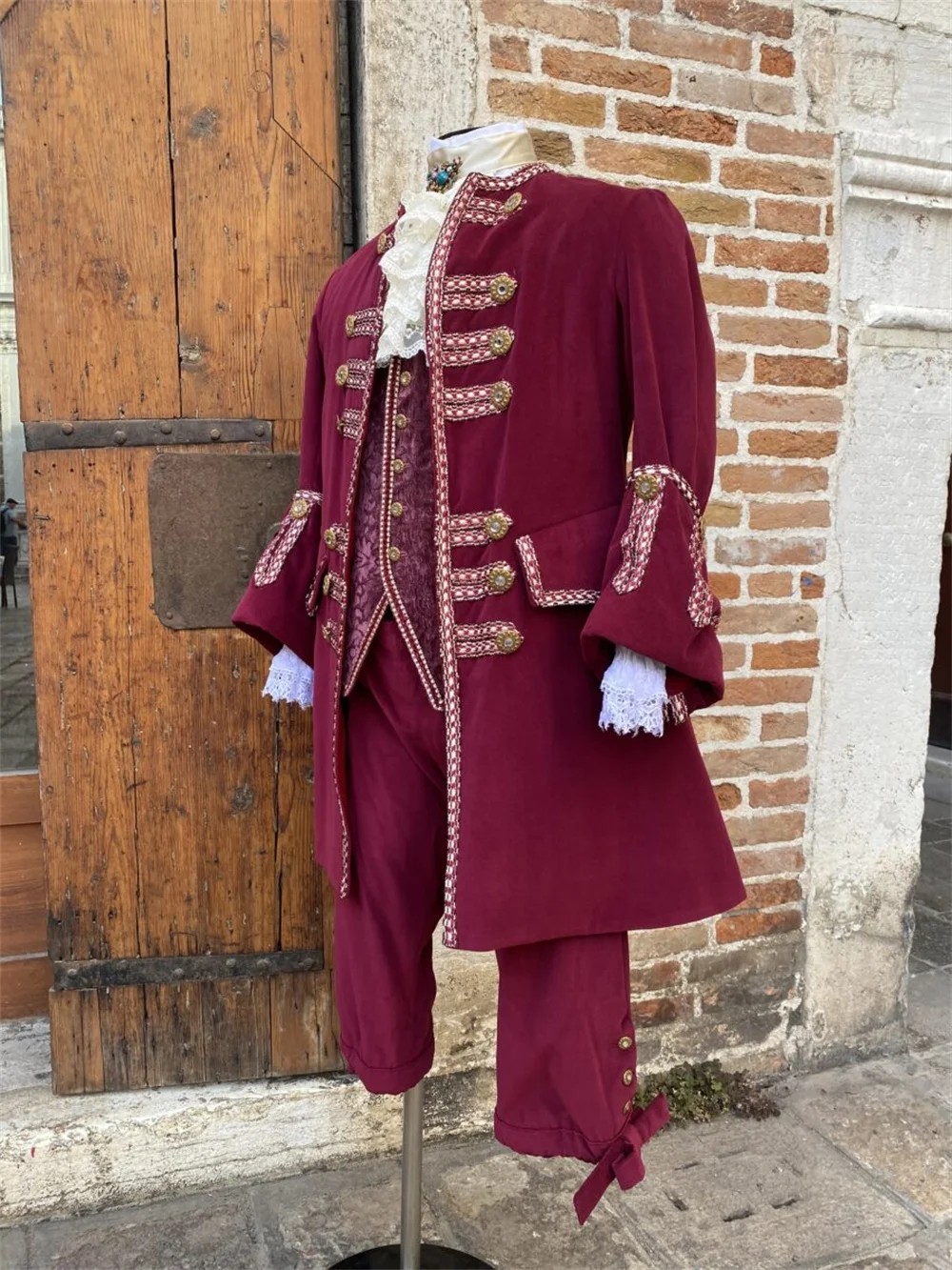 18th Century Victorian Rococo Suit 1700s Men Costume Historical Marie Antoinette Costume Venetian Masquerade Costume Ball Gown