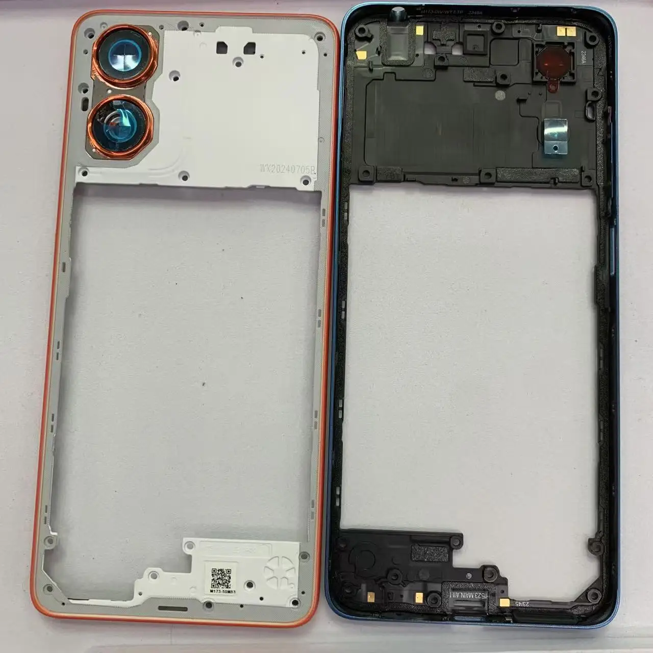 Marco medio para Motorola MOTO G04 G04S, marco medio, Panel de marco, Panel de carcasa trasera con pieza de repuesto de botón lateral