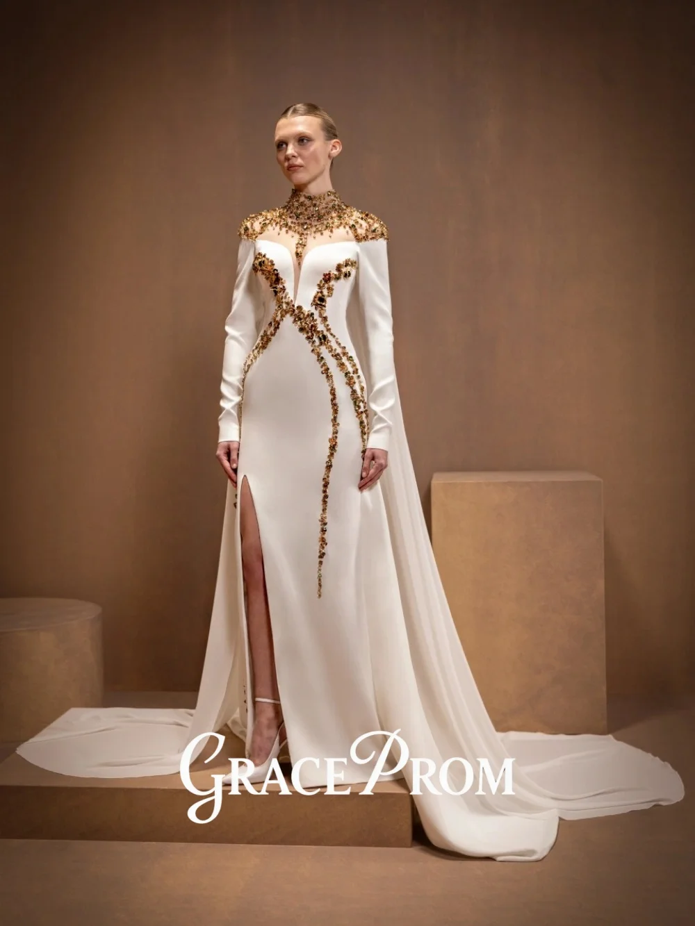 

GraceProm Elegant White-Gold Evening Dress 2026 Embellished Carpet Gown Stylish A-Line Floor-Length Party Gown فساتين سه