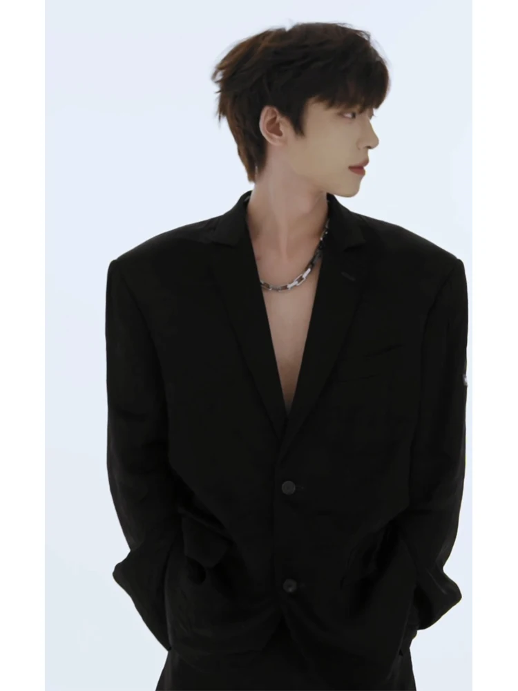 

Briti Sle Pad oulder Bla Suit Jaet Men's Casual Faion Model Wear Stand Fit Iron-Free Cosite Fabric Youth Po...