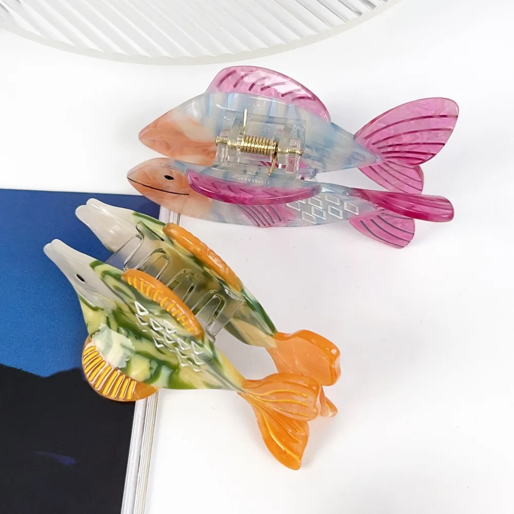

Fun 3.4 Inch Fish Hair Claw Clip Strong Holder Non Slip Ocean Animal Hairpin Cartoon Lightweight Big Acrylic Clip Hair Decor