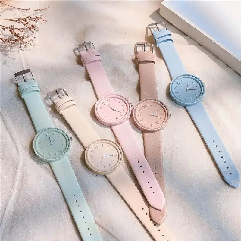 Fashion Makaron Simple Women Quartz Watch Ins High Beauty Student Man and Women Style Round Leisure Vintage Wristwatches