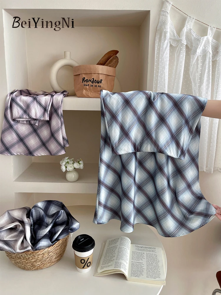 Saia Feminina Beiyingni Primavera Verão Elegante Vintage Xadrez Godê de Cetim Cintura Alta Casual Slim Fit